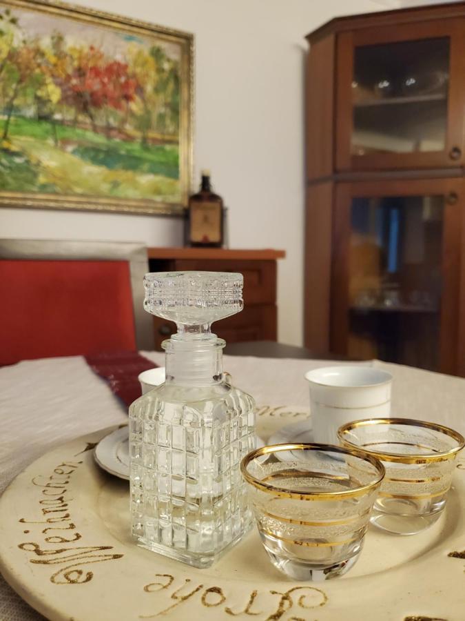 Unique Traditional House, Hosted By J&G Tiranë Ngoại thất bức ảnh